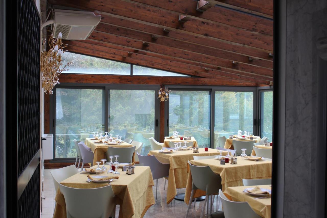 Hotel Margherita Montepiano Екстериор снимка